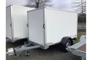 Remolque furgoneta SARIS DV135 PTAC 1350 kg – Espacioso y robusto