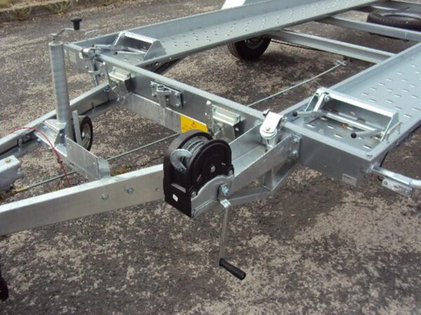 Portacoches de un eje 1300kg