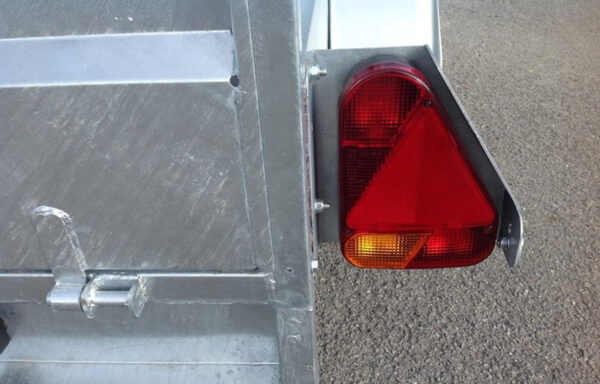 Remolque Lider de alta resistencia con 4 frenos – 750 kg de peso bruto vehicular – 200 x 134 cm – 1 eje